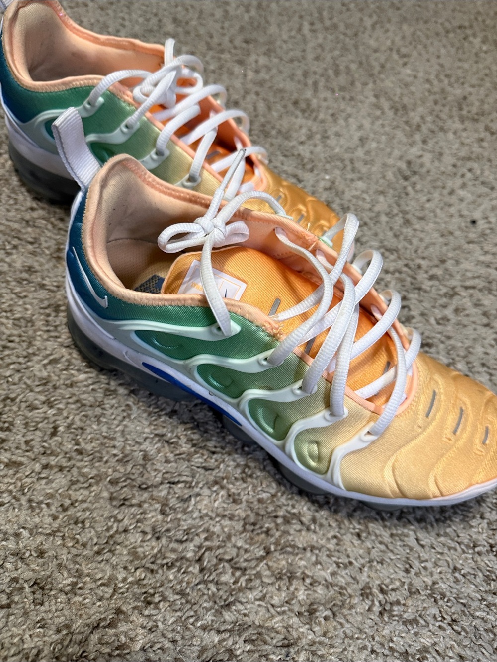 Nike Gradient Orange and Green Women's Sneakers